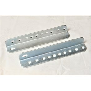 2 stk. vinkelbeslag for sidemontering for klrulle. Lngde 250 mm.